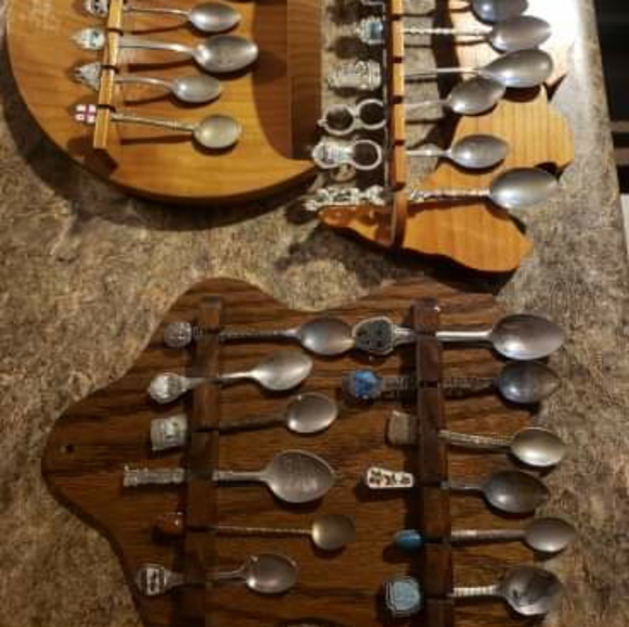 ANTIQUE SPOONS - Picture 2 of 4